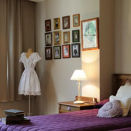 Casa María Juanín Collanzo